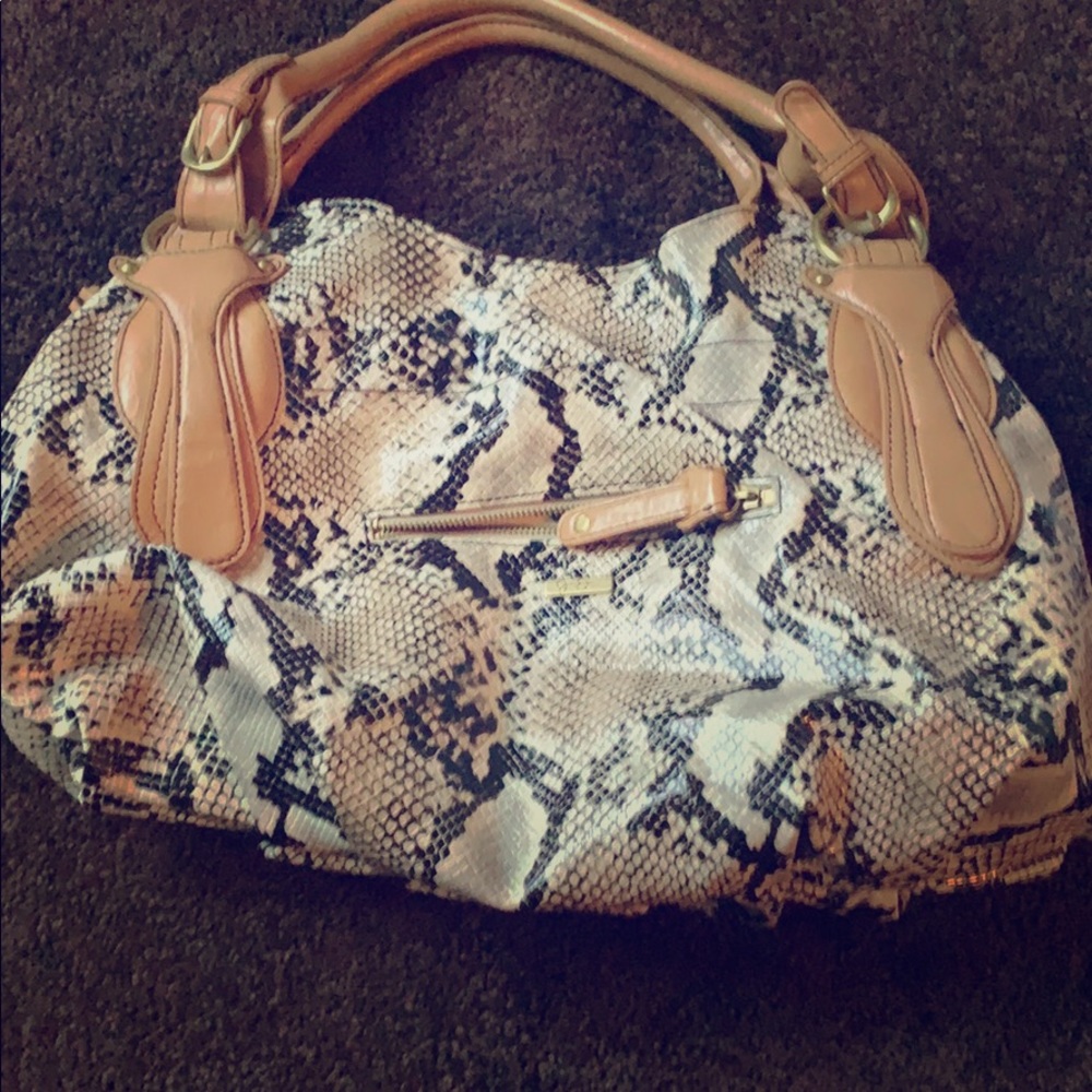 Women’s purse